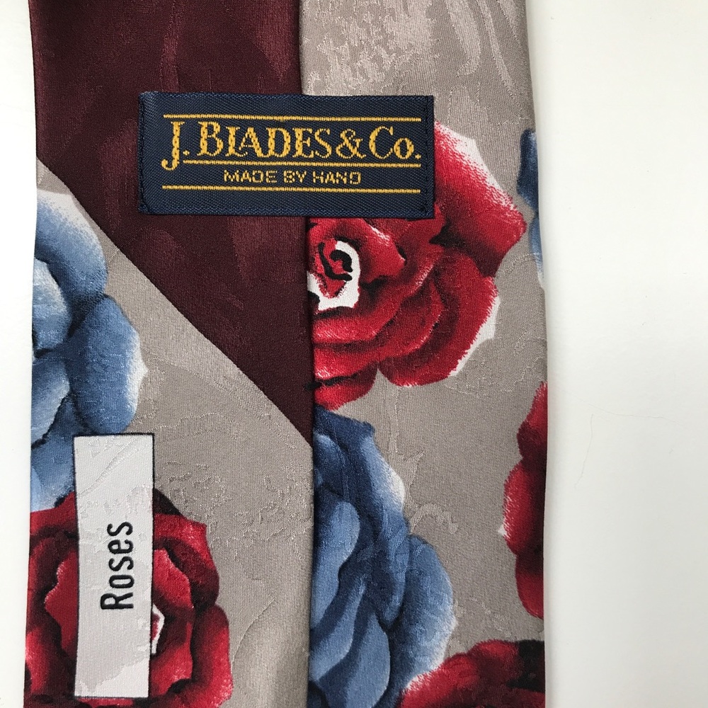 J. Blades "roses" handmade silk tie - Picture 4 of 8